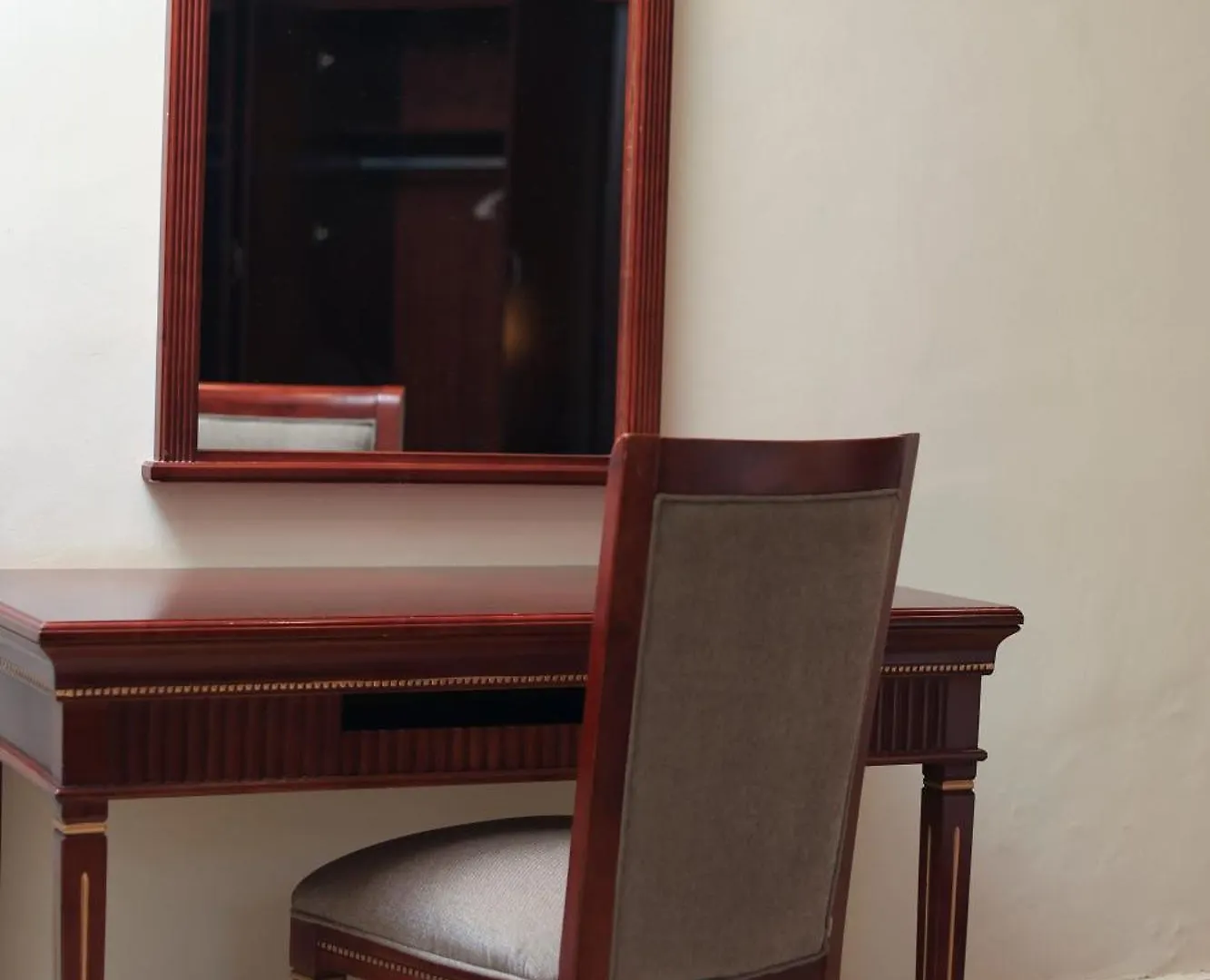 Royal Suites Kampala Hotel